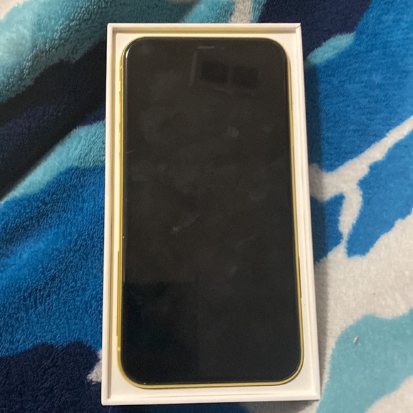 iPhone 11 iTunes locked from AT&T - Picture 3 of 3